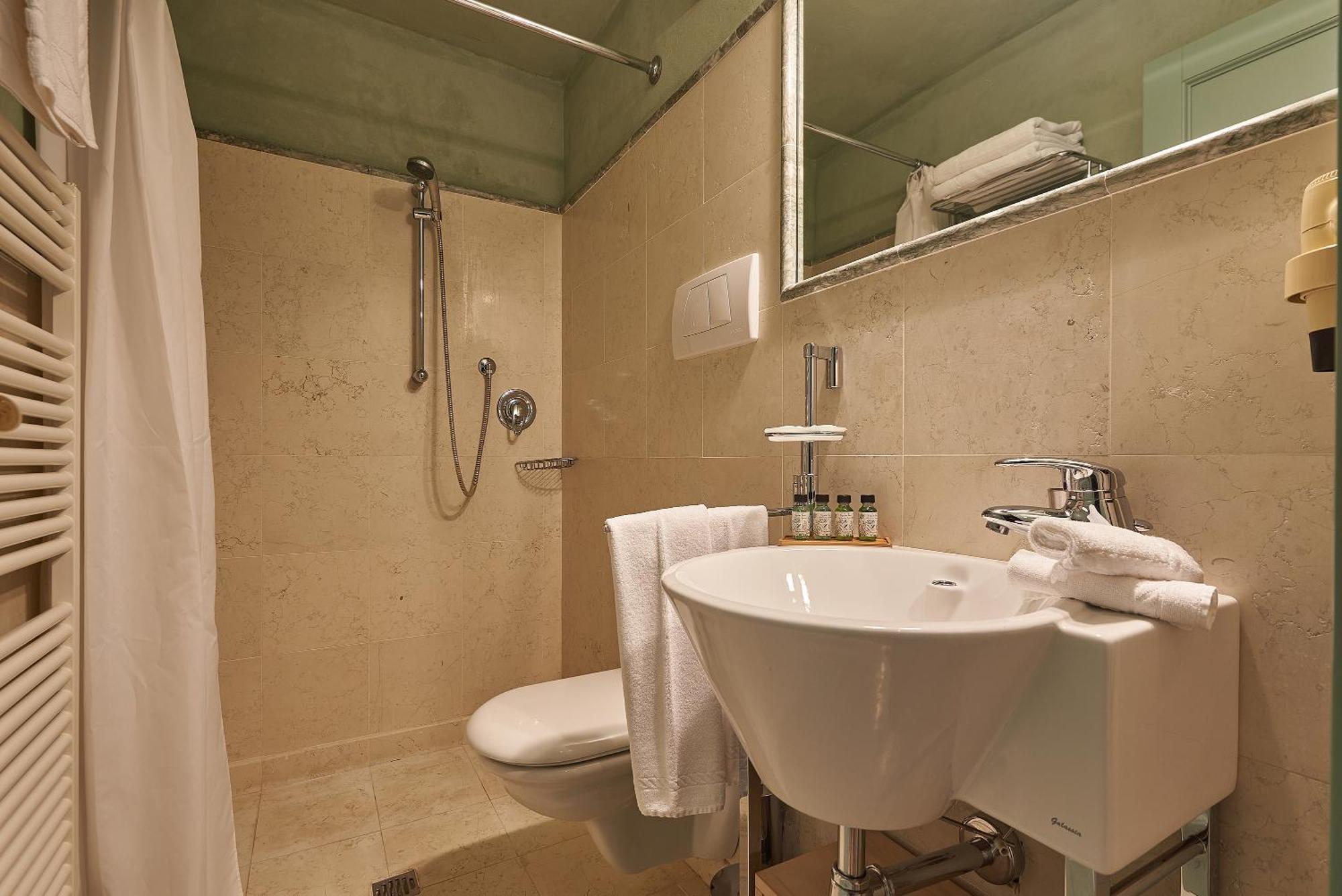 La Gazzara Castell'In Villa Castelnuovo Berardenga Extérieur photo